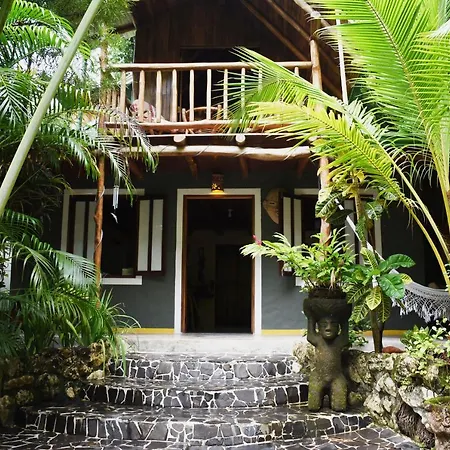 Pachamama Tropical Garden Lodge Carmen  Exterior photo